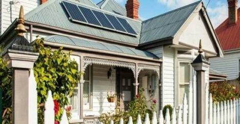 Questions to Ask When Buying a Home with Solar Panels Image